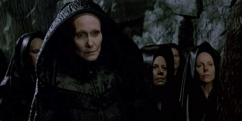 The Psychological Profile of a Dune Witch: Insights into their Inner World